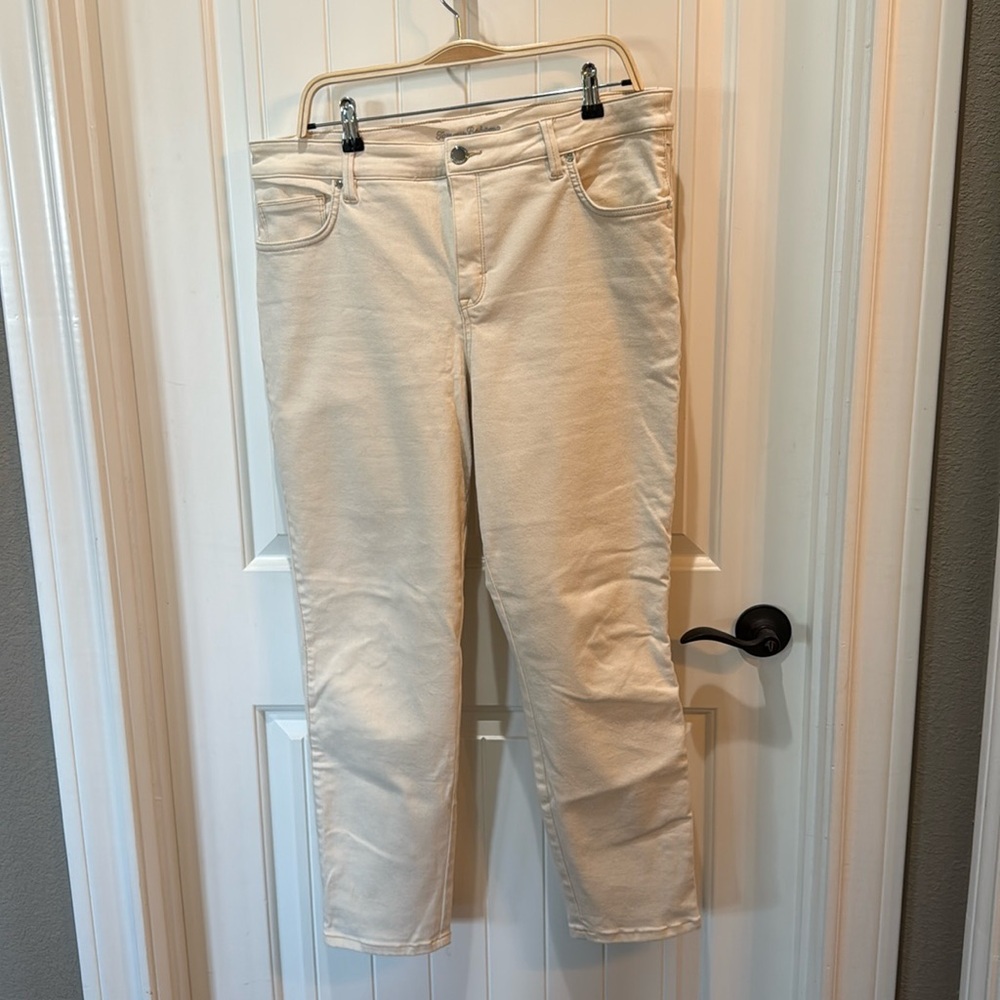 Tommy Bahama cream jeans